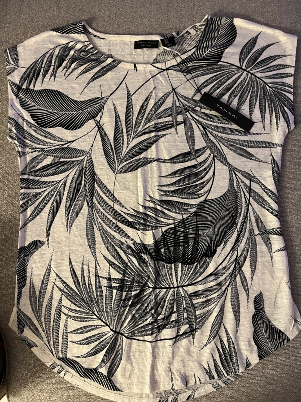 Tahari Black & White Palm-Leaf Short Sleeve Tee